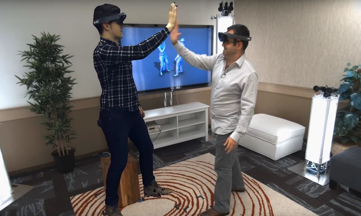 Microsoft HoloLens Makes Virtual Teleportation a Reality