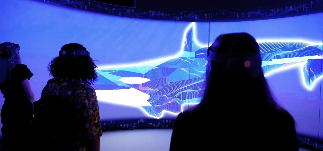 Microsoft HoloLens 2 & Unity Used to Highlight the Threat to Endangered Whales at the Smithsonian