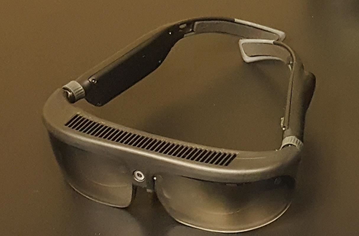 Hands-On: Our Detailed Look at Osterhout Design Group's R-8 & R-9 Smartglasses