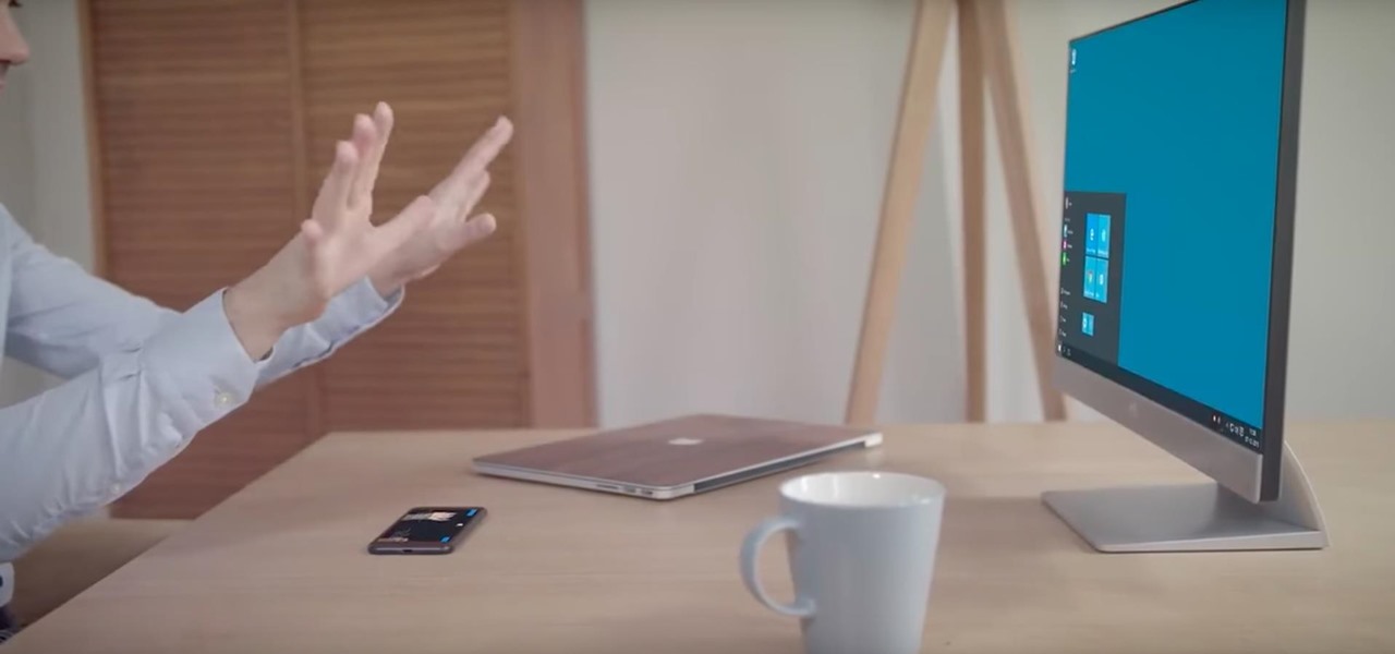 Clay VR Has Gesture Recognition Using Just Your iPhone